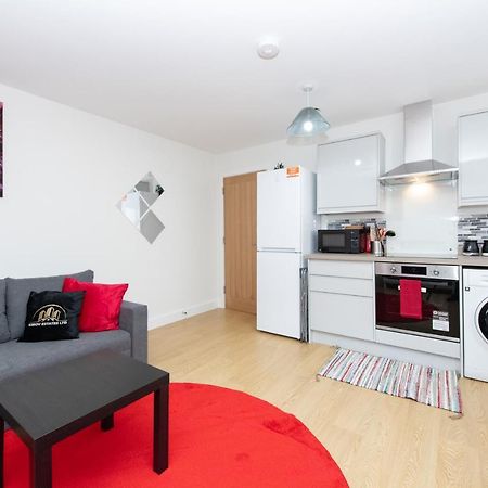 Hades Apartment - The Soul Of Town Southampton Extérieur photo
